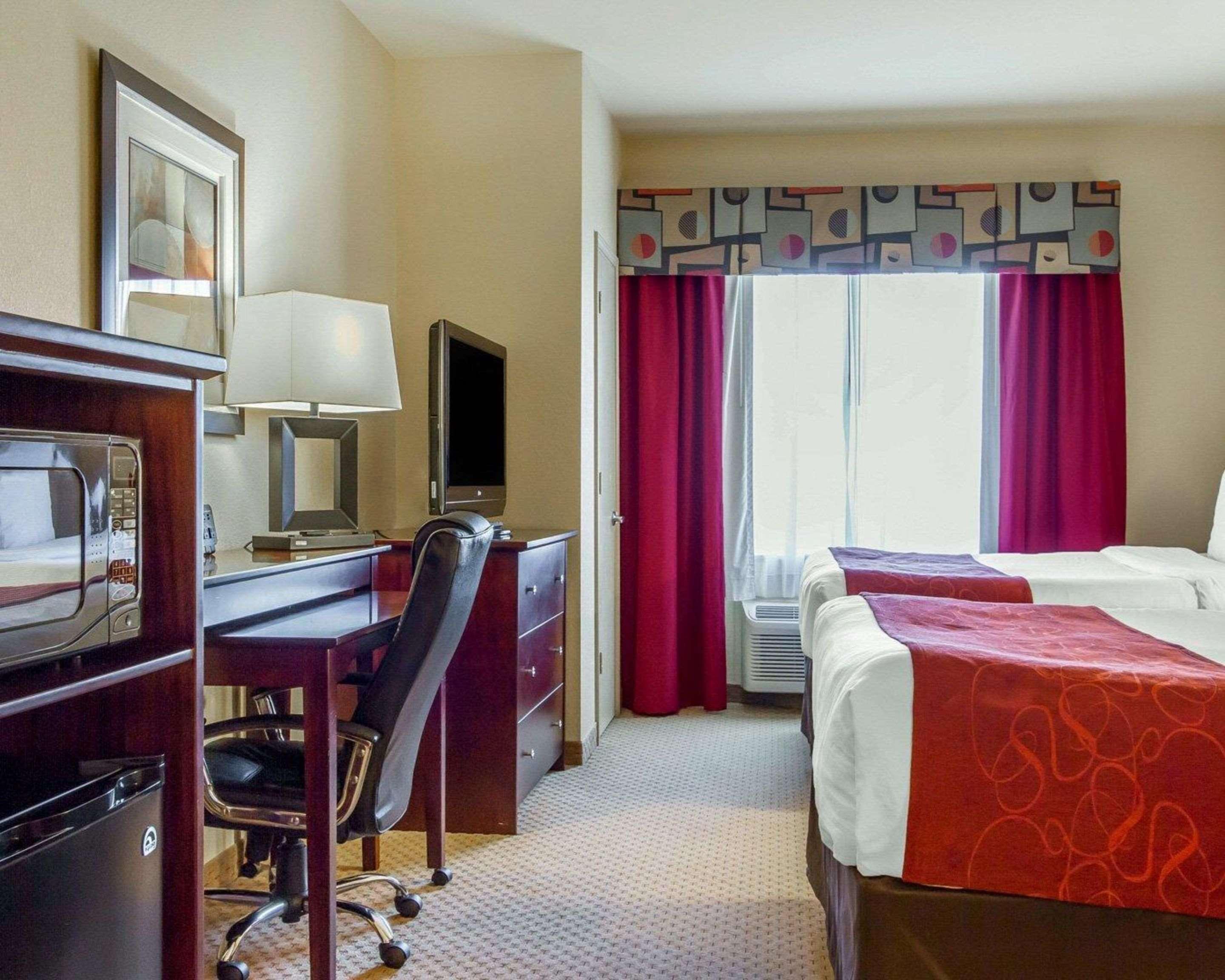 Comfort Suites Florence Shoals Area Екстериор снимка