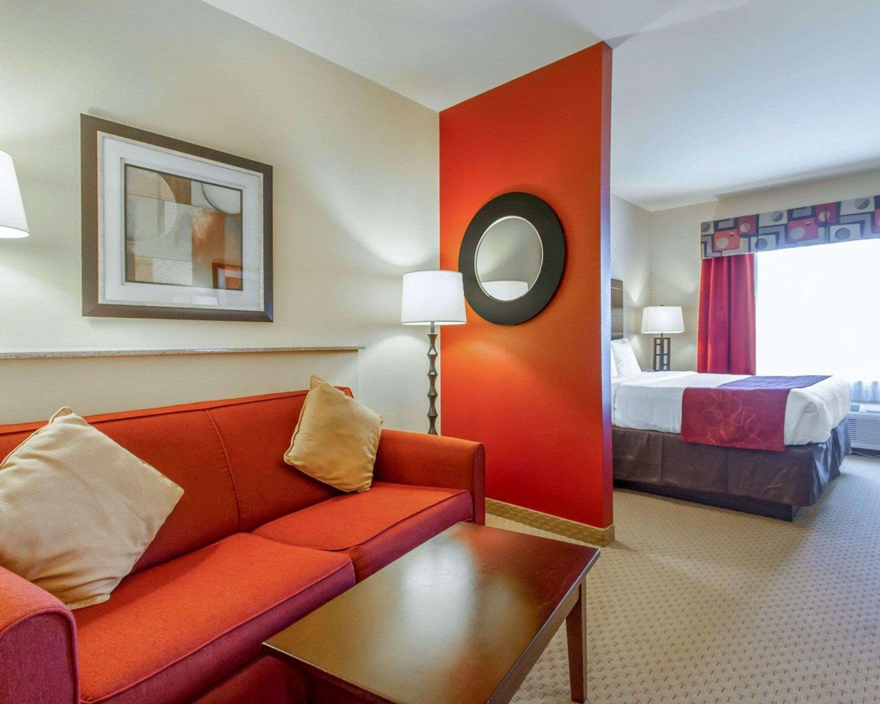 Comfort Suites Florence Shoals Area Екстериор снимка